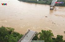 Collapsed bridge