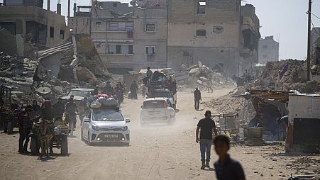 Palestinians displaced by the Israel on the Gaza Strip flee from parts of Khan Younis following an evacuation order by the Israeli army to leave the eastern part of Gaza Strip