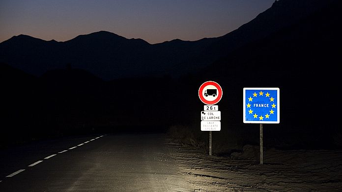 Schengen: l'immigrazione irregolare mette ha messo in crisi lo spazio di frontiera