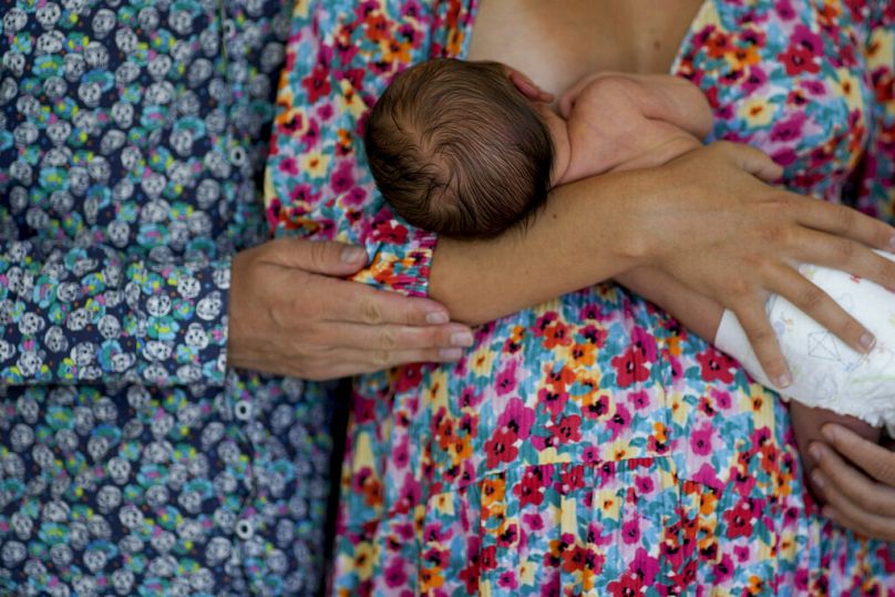 Un couple russe et son bébé. 