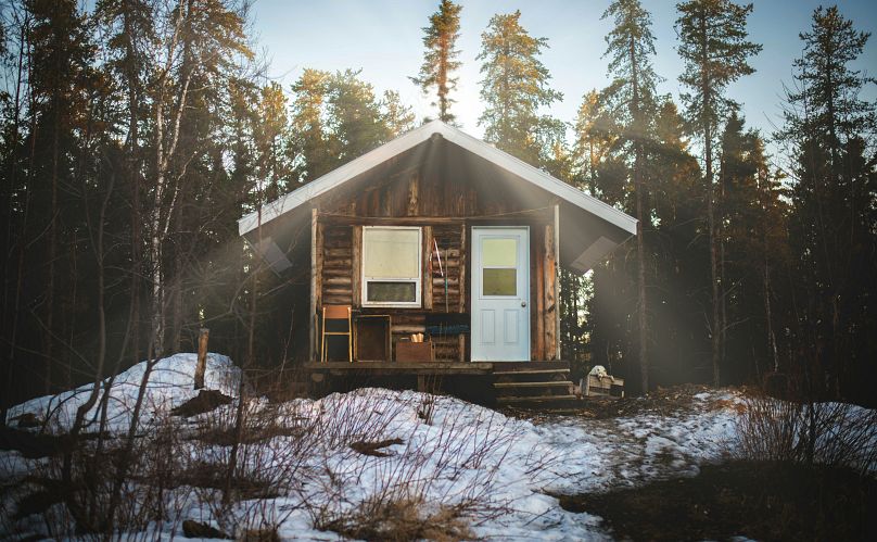 Inspired by forest huts in Sweden and Norway, each building is encircled by trees providing privacy while in the sauna or outdoor hot tub. 