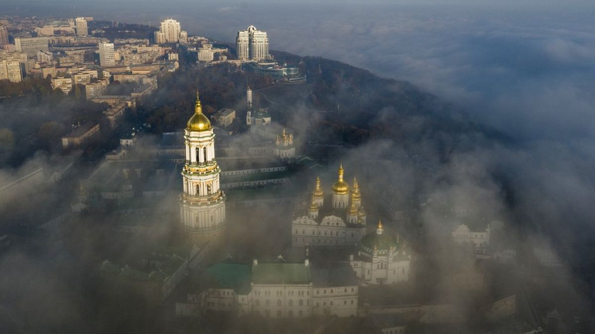 Ukraine : liée à la Russie, l'Église orthodoxe dans la tourmente