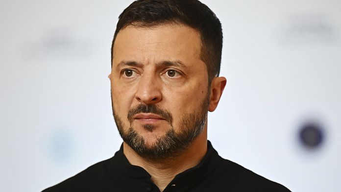 Ucraina, Zelensky richiama l'attenzione del mondo sulla Crimea: Meloni, "Italia al vostro fianco"