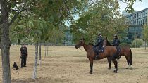 Policía alemana a caballo en Berlín