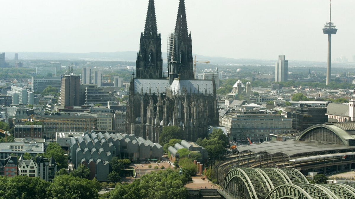 In der Kölner Innenstadt hat sich am Montagmorgen eine Explosion zugetragen.