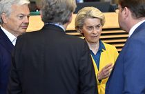 Ursula von der Leyen talking to other politicians