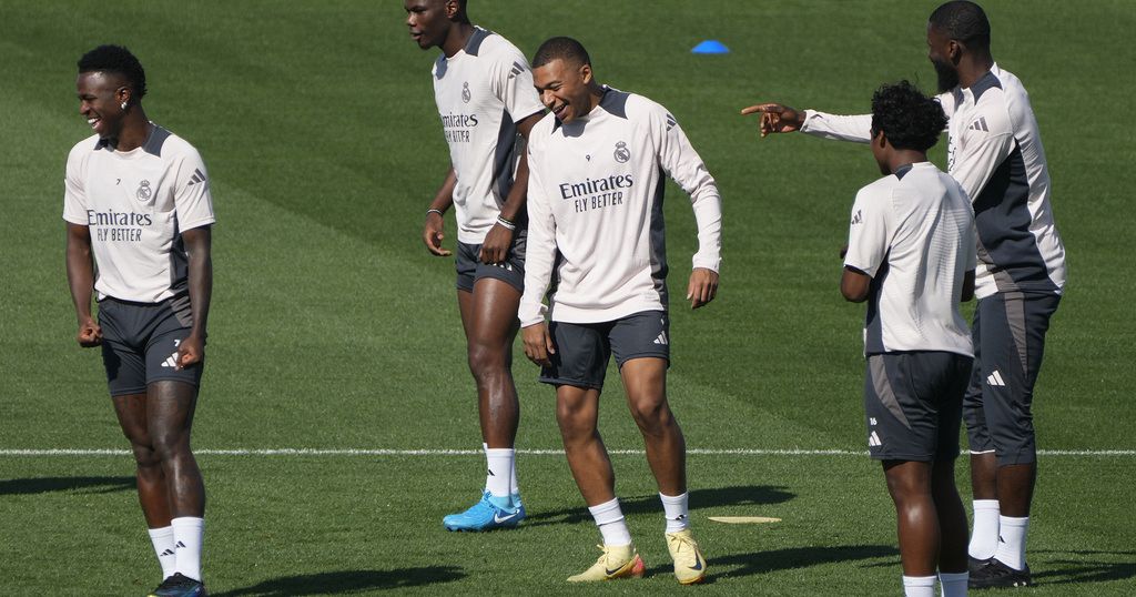 Mbappé trains with Real Madrid ahead of his first UEFA Champions League game with the club