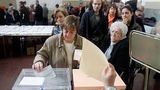 A globális demokrácia helyzetéről szóló jelentés szerint az európai demokrácia gyengül. 