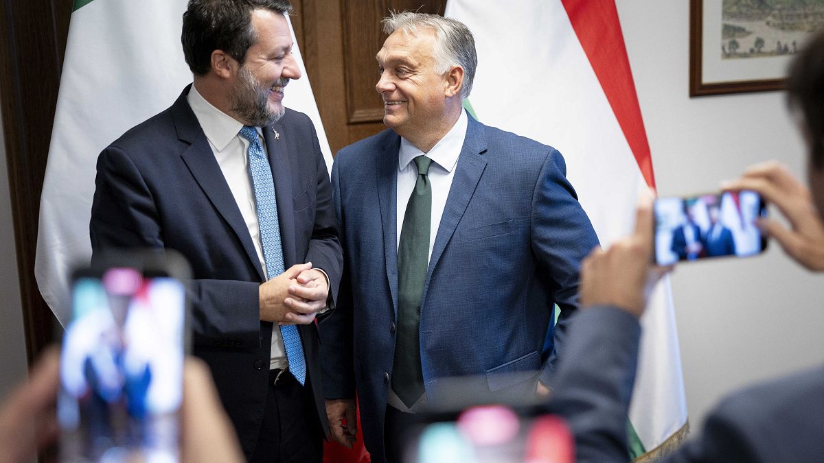 Matteo Salvini és Orbán Viktor kedélyesen fogadták egymást