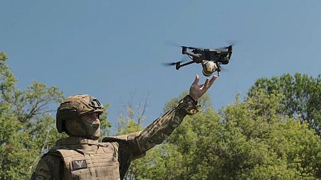 Un dron operado por el Ejército.