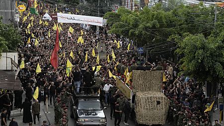 Funerali di membri di Hezbollah a Beirut