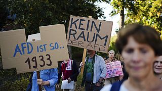 Manifestación contra AfD cerca de la sede del partido en Potsdam