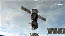 El vehículo de descenso de la nave Soyuz MS-25 con cosmonautas de Roscosmos y un astronauta de la NASA ha abandonado la ISS 