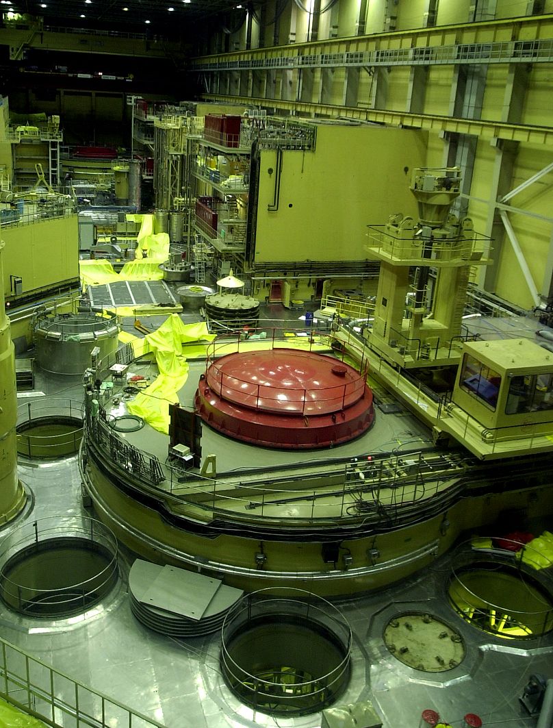 Vue du hall du réacteur du 2e bloc de la centrale de Paks en Hongrie