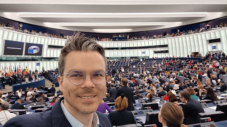 X / Thomas Pellerin-Carlin X / Thomas Pellerin-Carlin