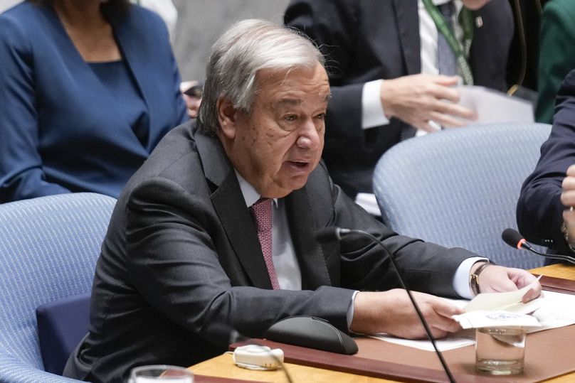 الأمين العام للأمم المتحدة أنطونيو غوتيريش خلال اجتماع لمجلس الأمن في مقر الأمم المتحدة