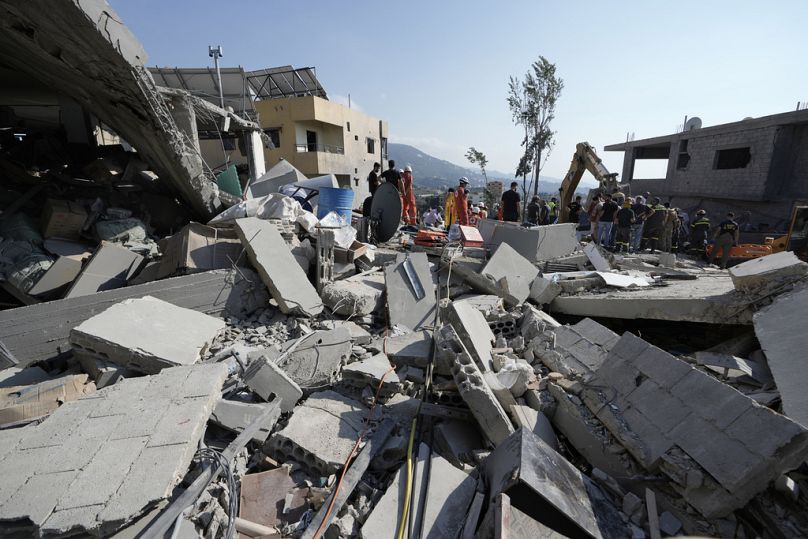 Ataques israelitas no Líbano mataram 560 pessoas em dois dias