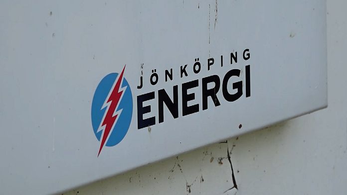 Ucraina, guerra ibrida russa alla rete energia: la Nato istruisce i produttori di rinnovabili