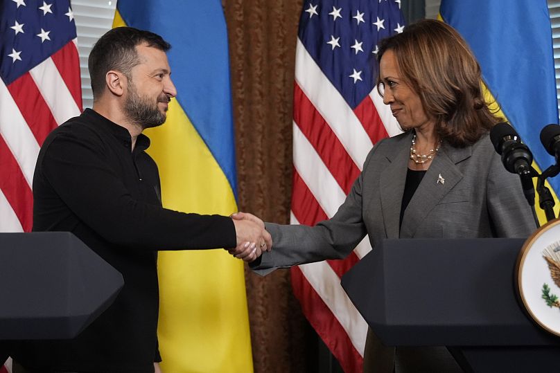 Kamala Harris reuniu-se com o presidente da Ucrânia, Volodymyr Zelenskyy, na quinta-feira