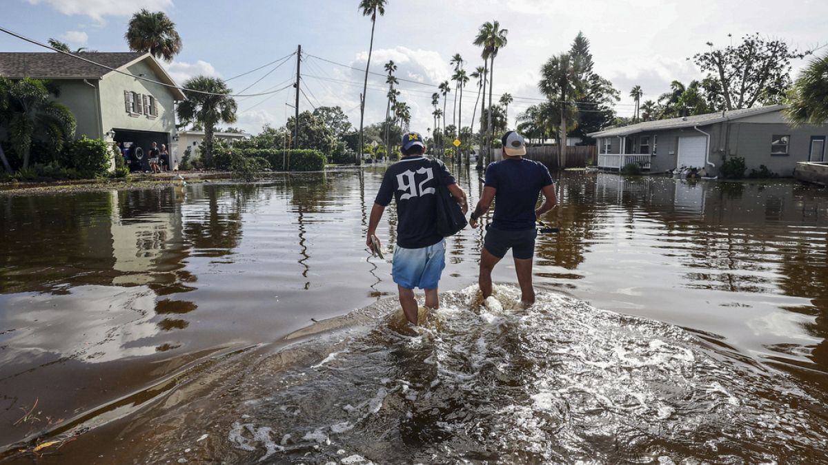 Vidéo. No comment :  au moins 4 morts après le passage de l'ouragan Hélène (1/1)