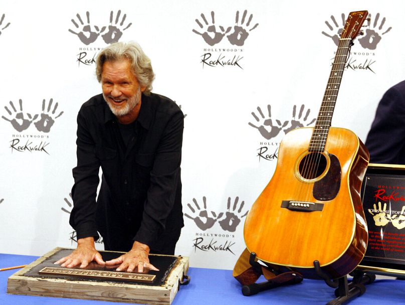 Kris Kristofferson est intronisé au RockWalk d'Hollywood à Los Angeles, le jeudi 6 juillet 2006.