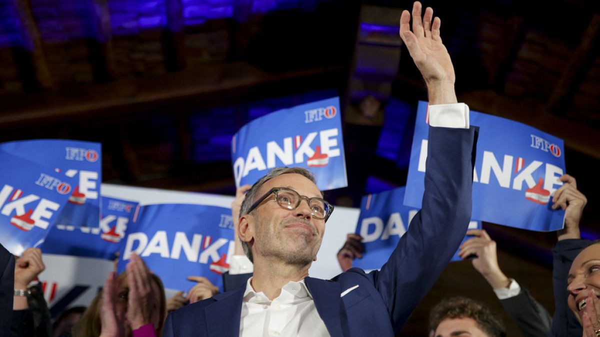 After FPÖ Victory: Who Will Govern Austria?