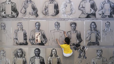 Es Devlin’s new work supporting UNHCR features portraits of 50 Londoners affected by displacement