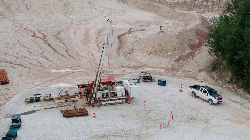 Imerys is developing a site in Échassières which was previously mined for the mineral Kaolin.