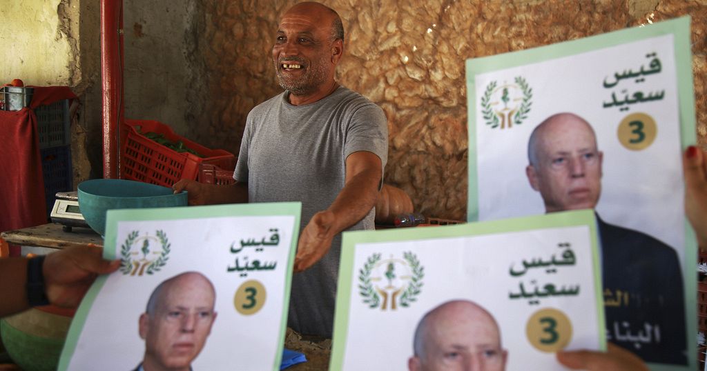 Analyst ponders if Tunisia’s president can secure second term in Sunday’s election