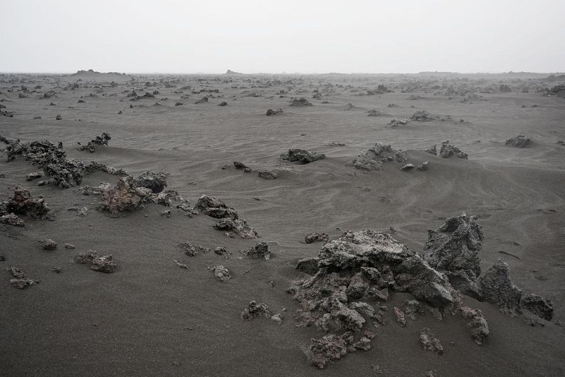 A view of the Holuhraun lava field with examples of basaltic lava flow, located in Vatnajökull National Park in Iceland. 