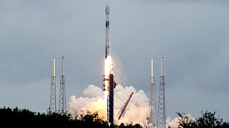 Raketa SpaceX Falcon 9 polijeće iz svemirske postaje Cape Canaveral u ponedjeljak, 7. listopada 2024. noseći europsku svemirsku letjelicu Hera.