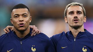 Football : les Bleus débutent l'ère post-Griezmann, Mbappé absent