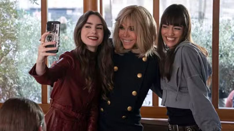 Brigitte Macron dans la saison 4 de Emily in Paris