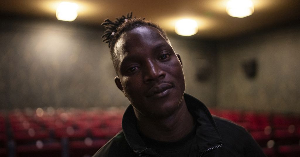 France: Revealed in the cinema, Abou Sangare still threatened with expulsion