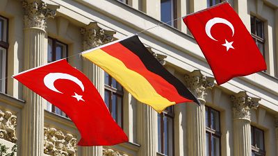 Türk ve Alman bayrakları Berlin'de görüntüleniyor (Arşiv)