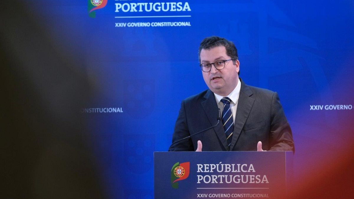 Ce qu'il faut retenir du projet de budget 2025 du Portugal