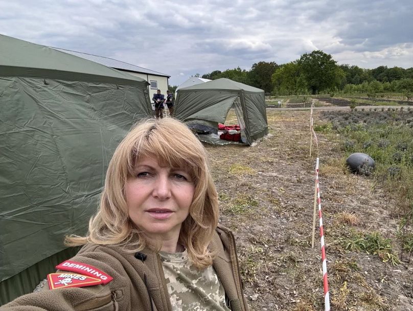 ناتاليا كيركينا، مسؤولة تحديد الذخائر المتفجرة، إربين، منطقة كييف، أوكرانيا