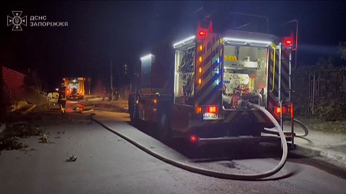 Attacchi aerei russi contro l'Ucraina: tre feriti a Zaporizhzhia, evacuazioni a Sumy