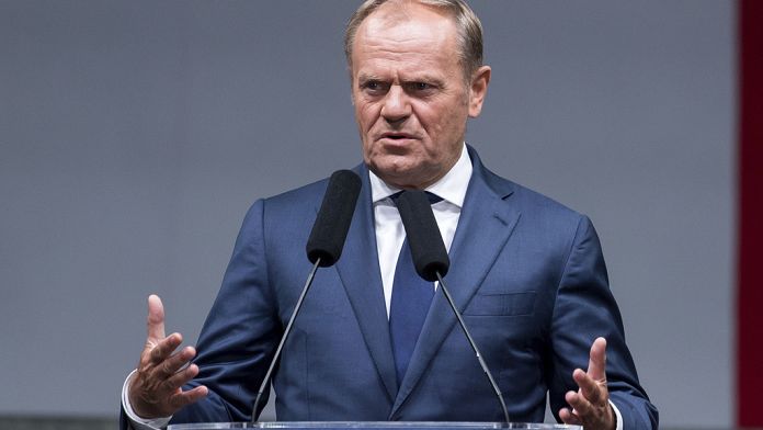 Polonia, Tusk: "No al diritto d'asilo se c'è il rischio di minaccia per il Paese"
