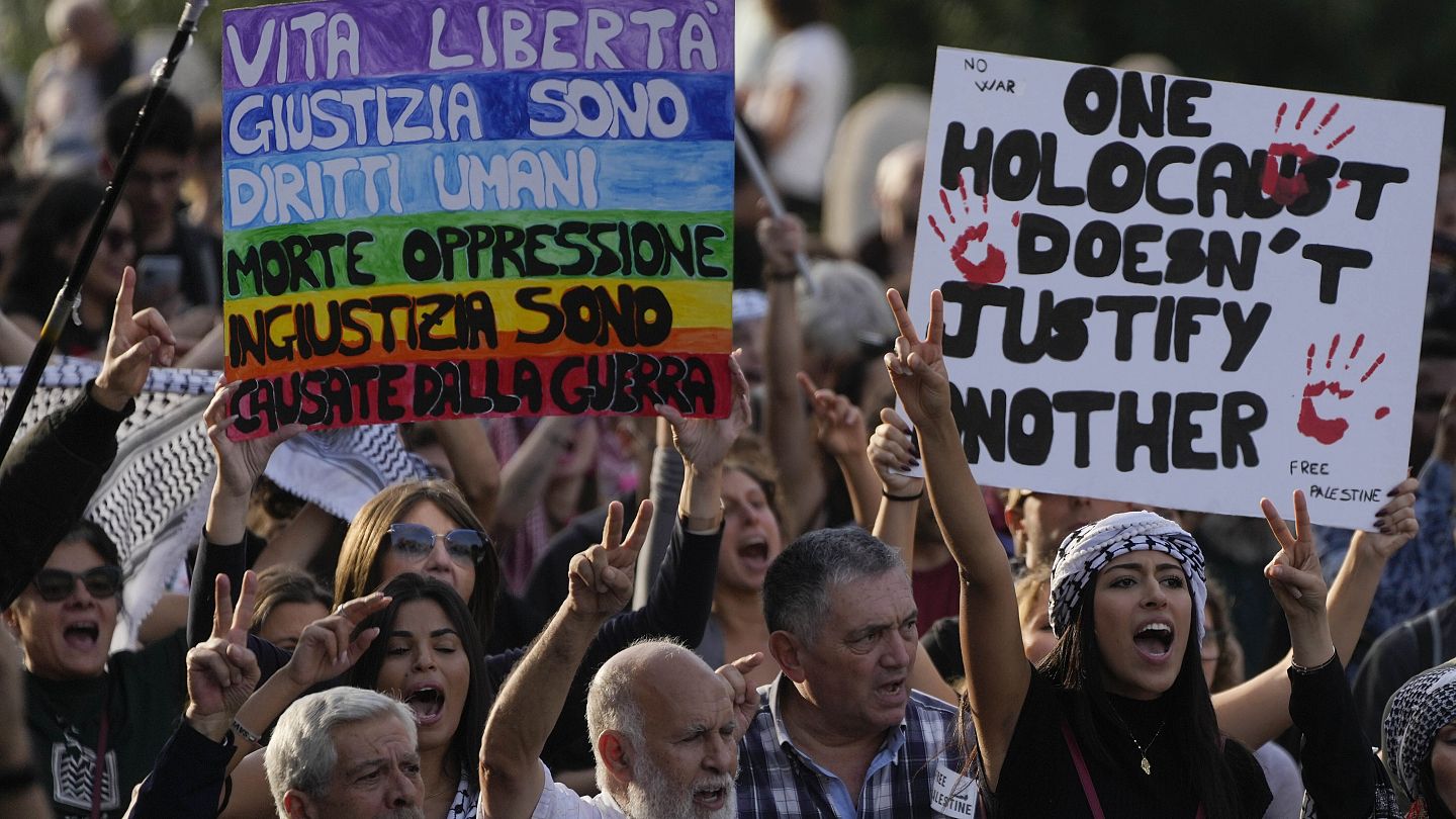 Thousands of protesters in Rome and Lisbon call for ceasefires in Gaza,  Lebanon | Euronews