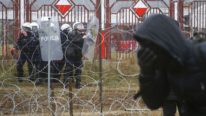 Polonia: soldato spara al confine con la Bielorussia, ma è ubriaco