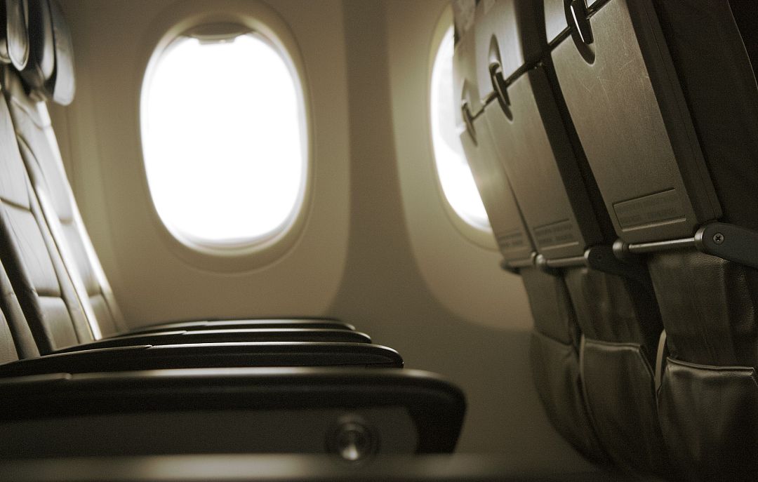 Why You Should Never Use The Seat Pocket And Other Expert Tips For Why you should never use the seat pocket and other expert tips for