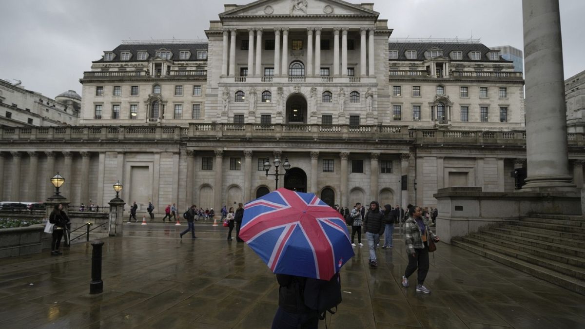 UK inflation falls to 3-year low boosting hopes for another rate cut