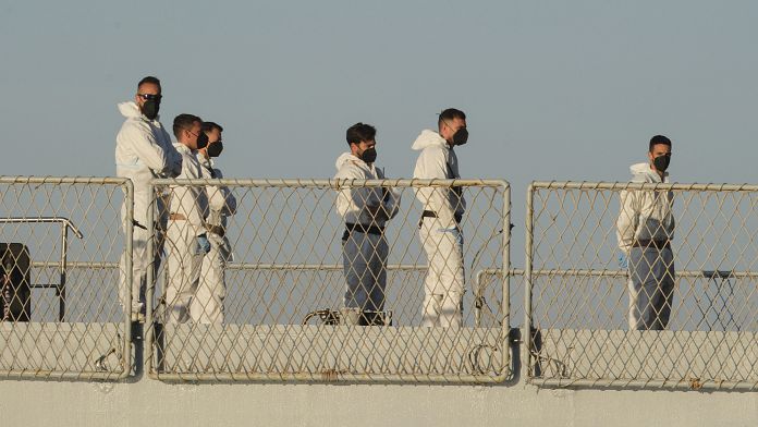 Italia, Tribunale di Roma non convalida il trattenimento dei migranti in Albania: problema per l'Ue?