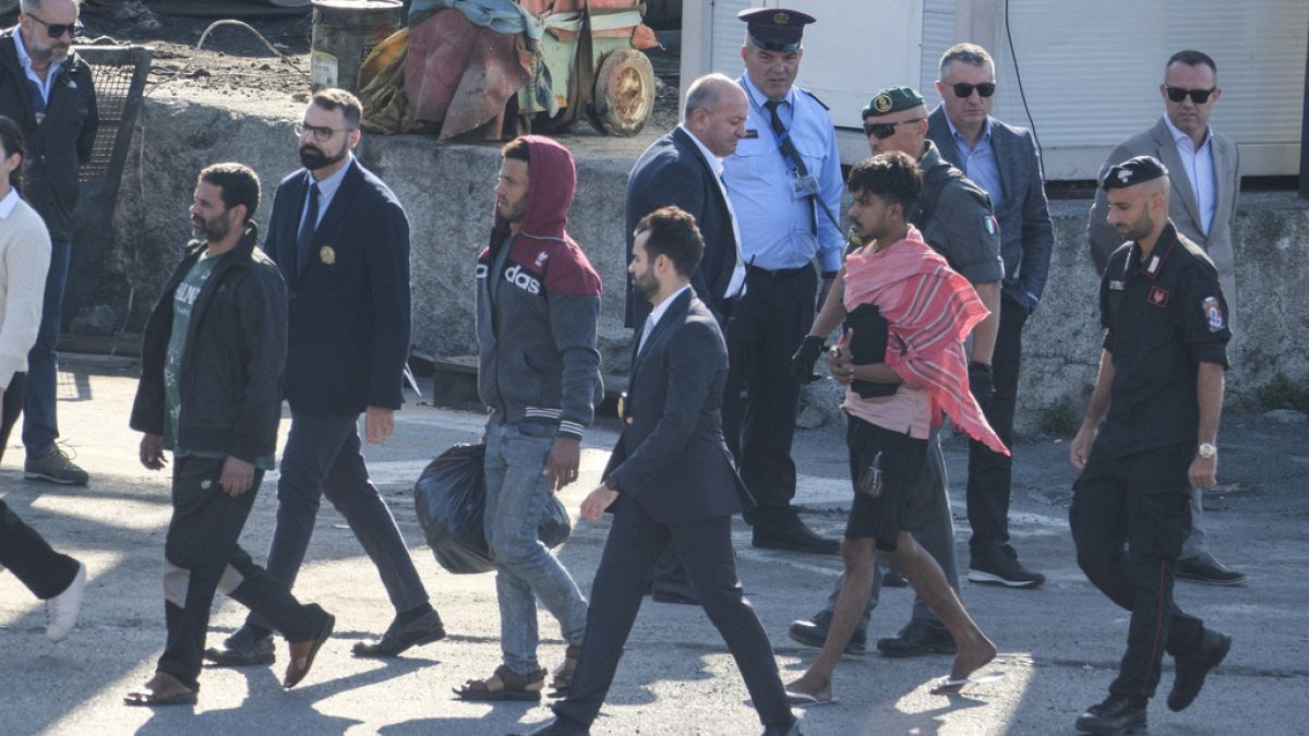 First batch of migrants sent to Albania returned to Italy after court ruling  | Euronews