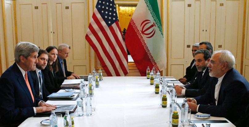 John Kerry Mohamed Dzsavád Zarif iráni külügyminiszterrel tárgyalt az atomalkuról Bécsben, 2016 januárjában