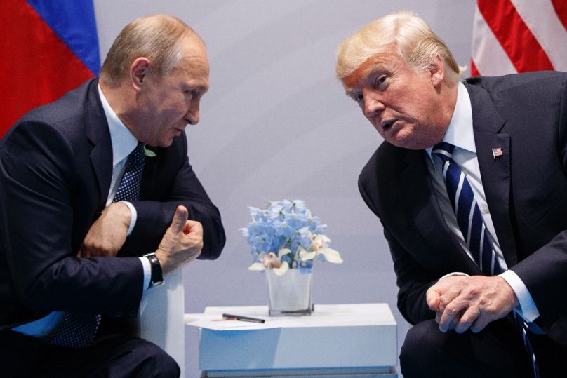 Vlagyimir Putyin és Donald Trump a hamburgi G-20 csúcson, 2017 júliusában