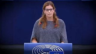 L'eurodeputata di Avs Ilaria Salis durante il suo discorso alla plenaria del Parlamento europeo, Strasburgo, 9 ottobre 2024