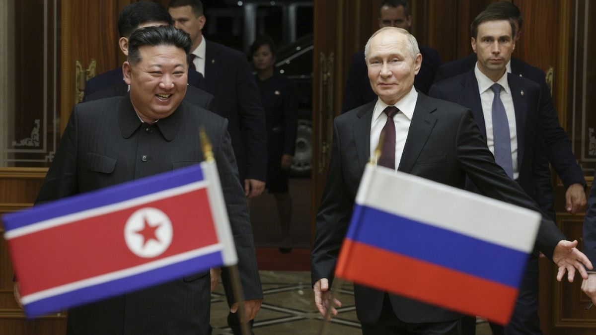 Il leader nordcoreano Kim Jong-un con il presidente russo Vladimir Putin