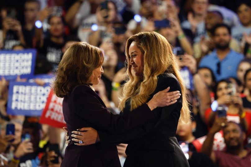 Kamala Harris és Beyoncé Houstonban, 2024. október 25-én